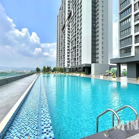 Family Suites Netizen Balcony Near Mrt #23 Cheras Bagian luar foto